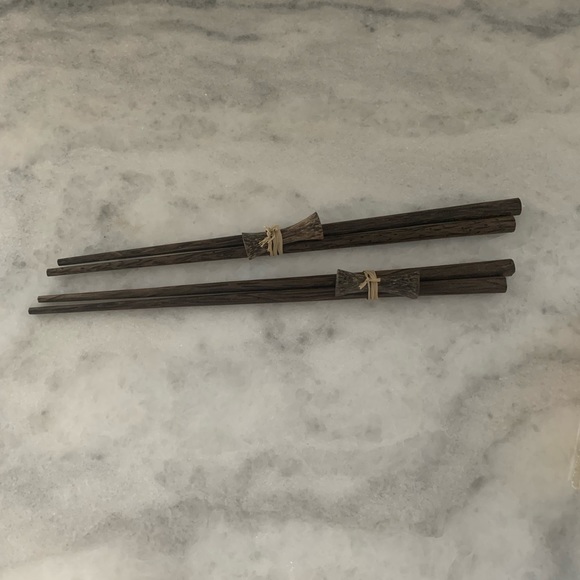 CHOPSTICKS 🥢 - Picture 3 of 3